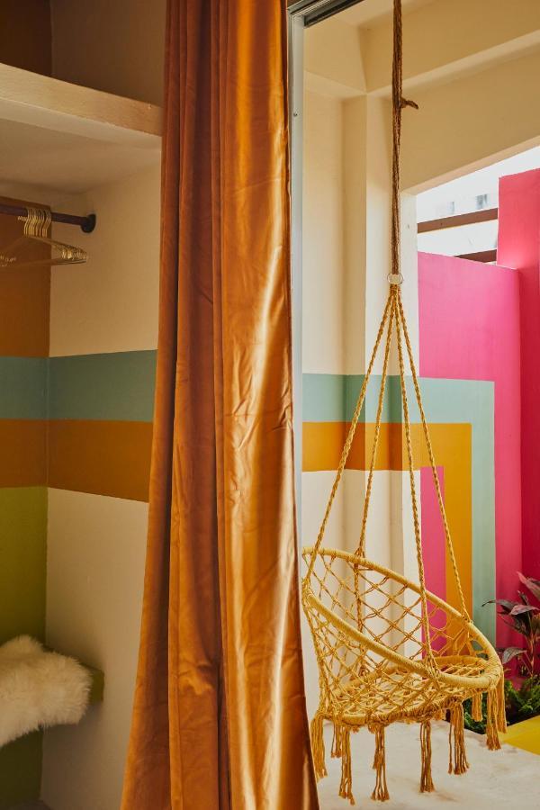 Mood Haus By Dw - 70'S Retro Stays San Juan Bagian luar foto