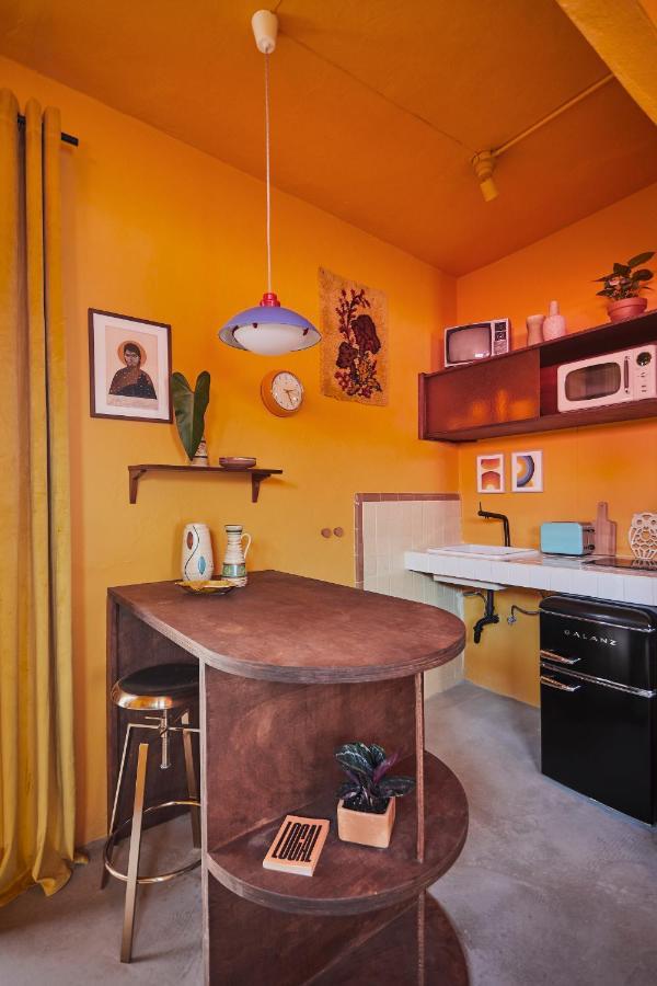 Mood Haus By Dw - 70'S Retro Stays San Juan Bagian luar foto